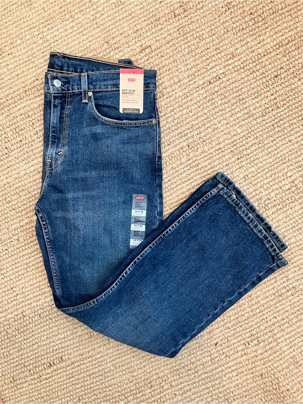 NWT 34x30 Men’s Levi’s 527 Slim Bootcut